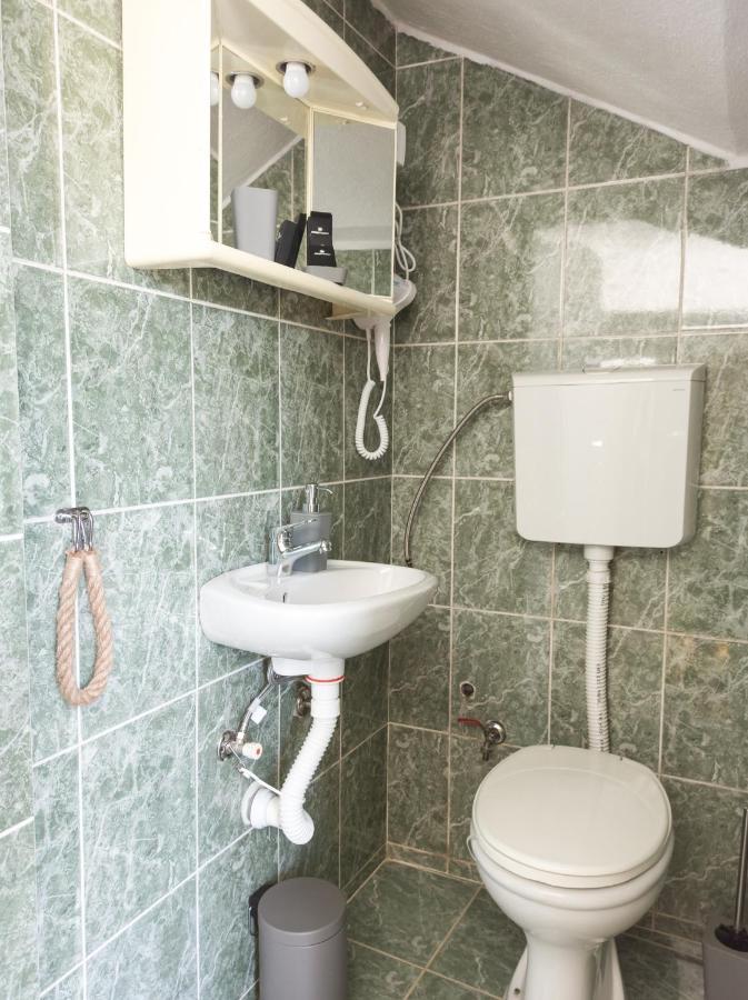 גולובאץ Apartman Dvoristance מראה חיצוני תמונה